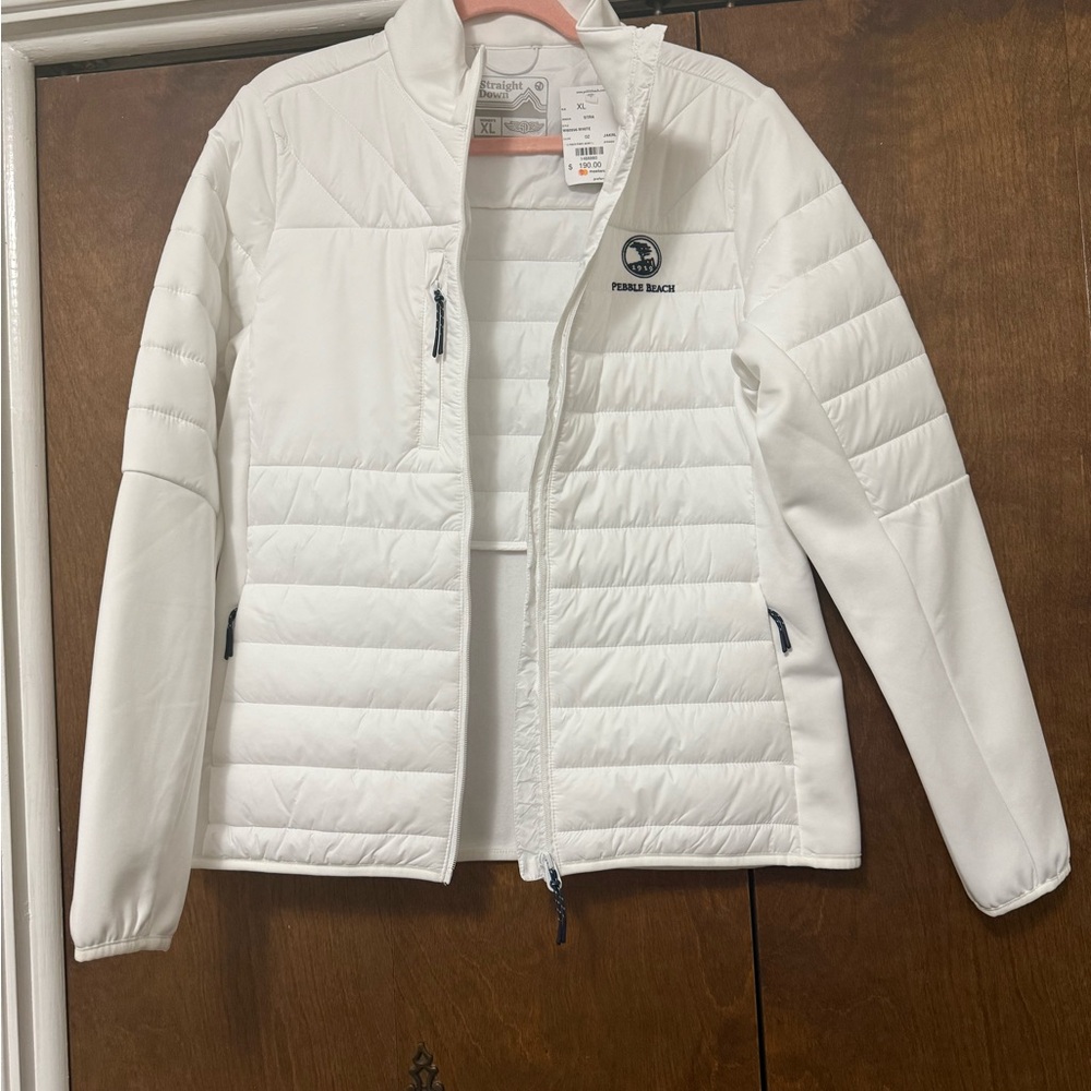 NWT Pebble Beach White Quilted Jacket XL but fits like Large